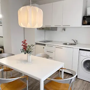  Appartement Renovated City Center Apt End Of Sept 23